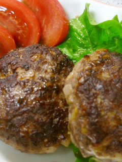 A picture of Simple Hamburgers using Spring Cabbage.