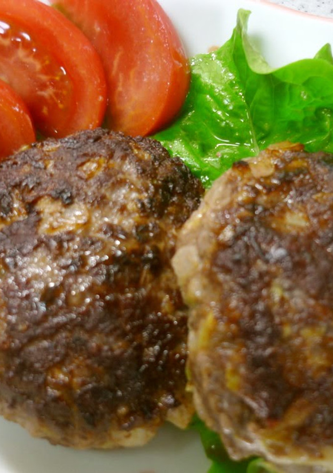 A picture of Simple Hamburgers using Spring Cabbage.