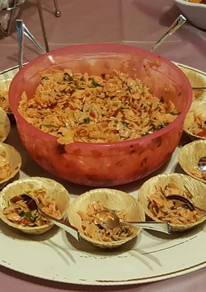 A picture of Kuisines Buffalo Chicken Salsa.