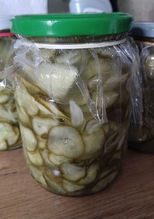 Svéd uborkasaláta télire recept fotója