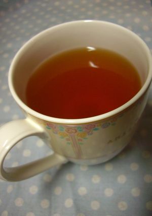 A picture of Prevents Colds Honey Ginger Lemon Tea.
