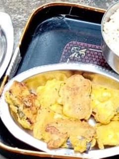 बेगुनी (Beguni recipe in hindi) रेसिपी मुख्य फोटो