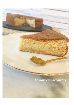 Une photo de Gâteau moelleux à la crème fraîche liquide