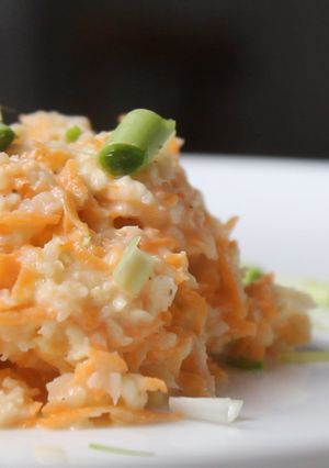 Una foto de ENSALADA DE REPOLLO estilo KFC en 5 min - 👉 Ensaladas Veganas Fáciles
