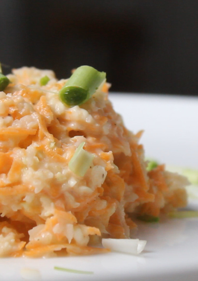 Una foto de ENSALADA DE REPOLLO estilo KFC en 5 min - 👉 Ensaladas Veganas Fáciles