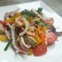 A picture of Yum Woon Sen / Vermicelli and Seafood Spicy Salad.