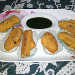 A picture of Tangy Potato Roll Fritters.