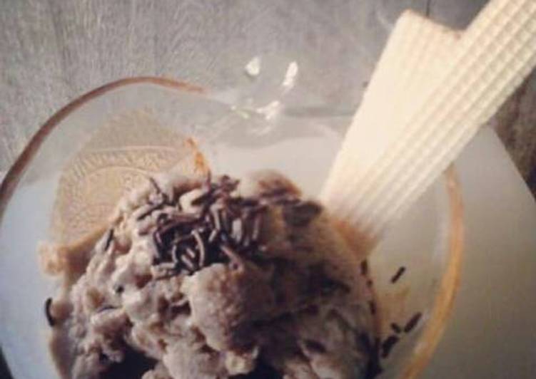 Chocolate Sherbet with Banana