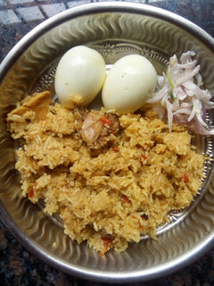 சிக்கன் பிரியாணி (Chicken biryani recipe in tamil) செய்முறை முக்கிய புகைப்படம்