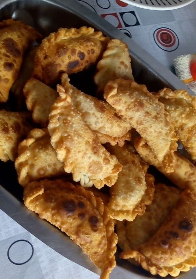 Una foto de Empanadas de Carne muy fácil y riquísima 😎👌