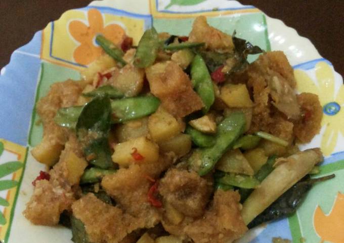 Sambel goreng krecek