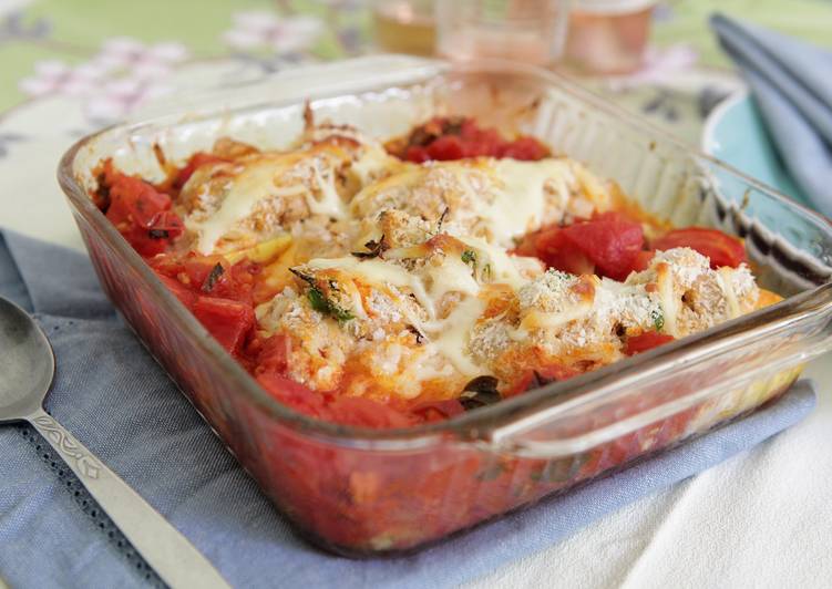 Roasted Summer Squash Boats Filled with Chicken and Ricotta Topped with Fresh Garlic Tomato Sauce