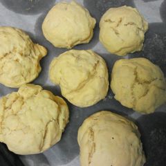 A picture of Mira's Basic Scones.