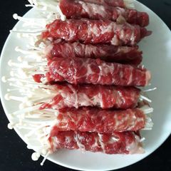 A picture of Grilled beef wrapped Enokitake mushroom...