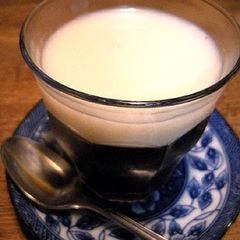 A picture of Jiggly Coffee Jello.