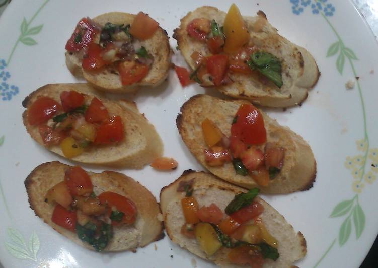 Step-by-Step Guide to Prepare Favorite Tomato and Basil Bruschetta