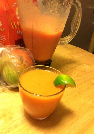 A picture of Irie Tropical Smoothie.