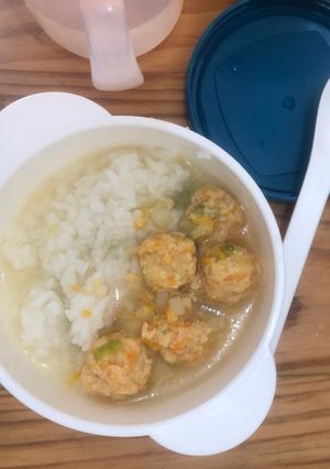 Foto resep MPASI Sup Bola-Bola Salmon