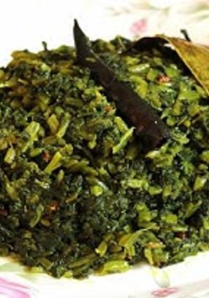 মূলো শাকের ছেঁচকি রেসিপির প্রধান ছবি