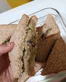 Sándwiches de atún y palta