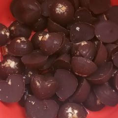 A picture of Mixed dryfruit chocalate.