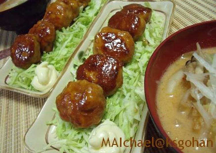 Easiest Way to Prepare Speedy Fluffy Teriyaki Tsukune with Wheat Gluten and Chicken Breast