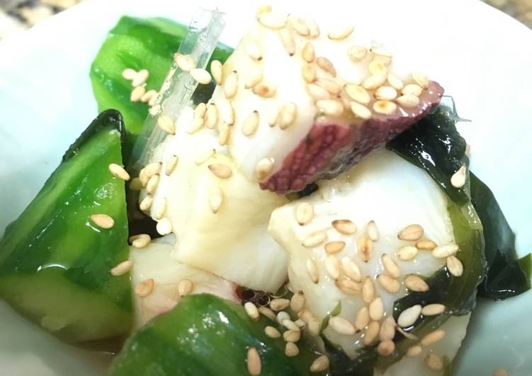 Simple Way to Prepare Perfect Octopus, cucumber &amp; seaweed salad (with Sanbaizu dressing)