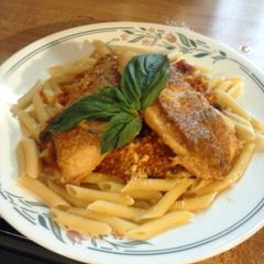 classic Italian pomodoro sauce A picture of classic Italian pomodoro sauce.