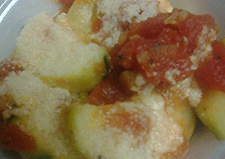 Zucchini and tomato parmesan