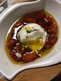 Burrata e Tomatinhos Confitados