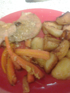 A picture of Sweet Pork Loin Bake with Potato Crisps.