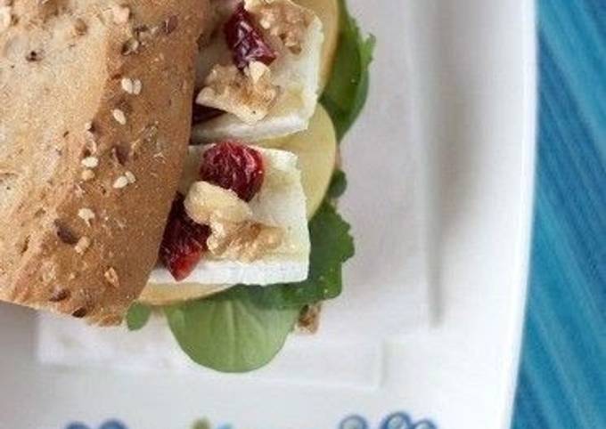 Brie Cheese and Apple Sandwich