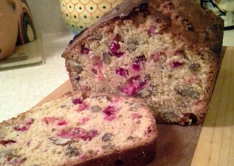 Recipe of Quick Cranberry Pecan Bread