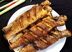 Hình của món Cá Sóc Vàng (Cá Lù Đù Vàng) Muối Cà Ri Sả.