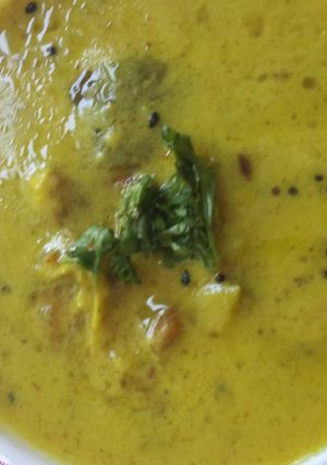 A picture of Yogurt (Dahi) Kadi.