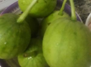 Hình của món Dưa hường kho thịt ba rọi.