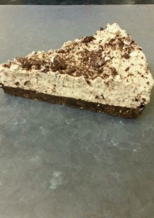 A picture of Oreo Cheesecake.