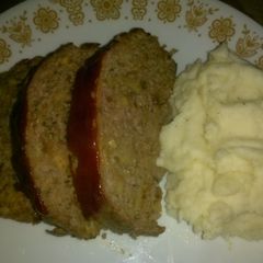A picture of Easy Pleasing Meatloaf.