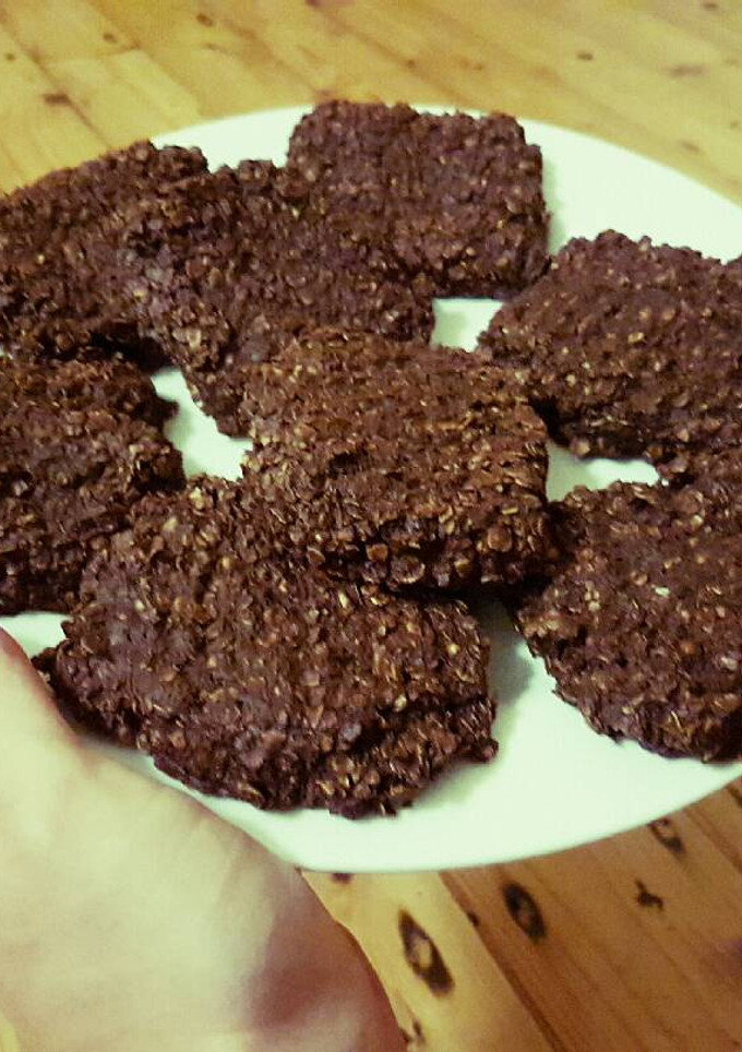 Una foto de Galletas de avena y cacao amargo