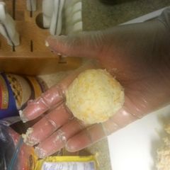 A picture of cheesey biscuits.