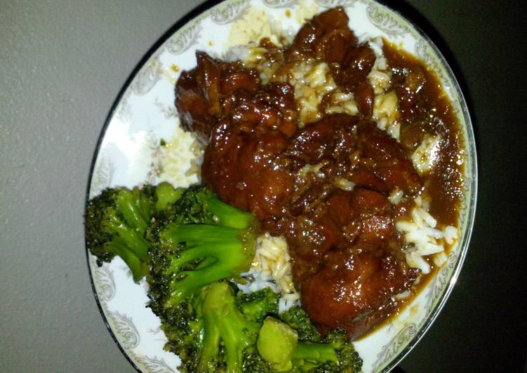 Momma' s Sticky Chicken