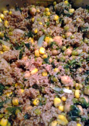 A picture of bulgur and vegetables.