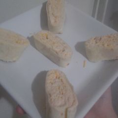 A picture of Creamy Tuna Pinwheels.