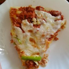 A picture of Perfect tuna pizza.
