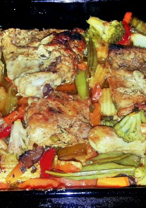 A picture of Sweet & Sour Honey Mustard Chicken.