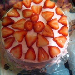A picture of strawberry soda cake.