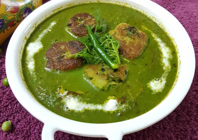 Recipe of Award-winning Matar Kofta Curry