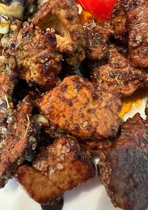Una foto de Filete de ternera con adobo y en trozos