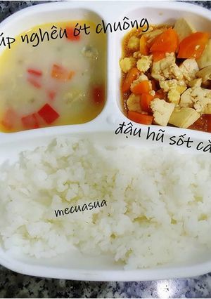 Hình của món Súp nghêu ớt chuông.