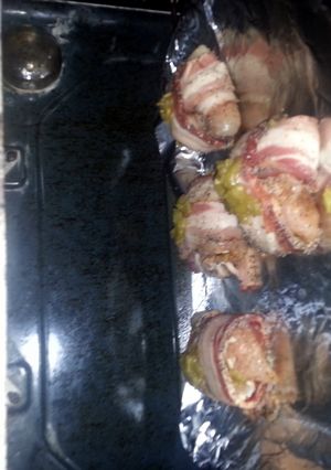 A picture of green chile stuffed chicken breast.